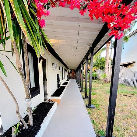 Beach Bungalows By The Sea 3 Cocoa Beach Zewnętrze zdjęcie